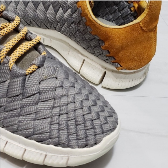 RARE! NIKE woven Sneakers - Picture 5 of 8